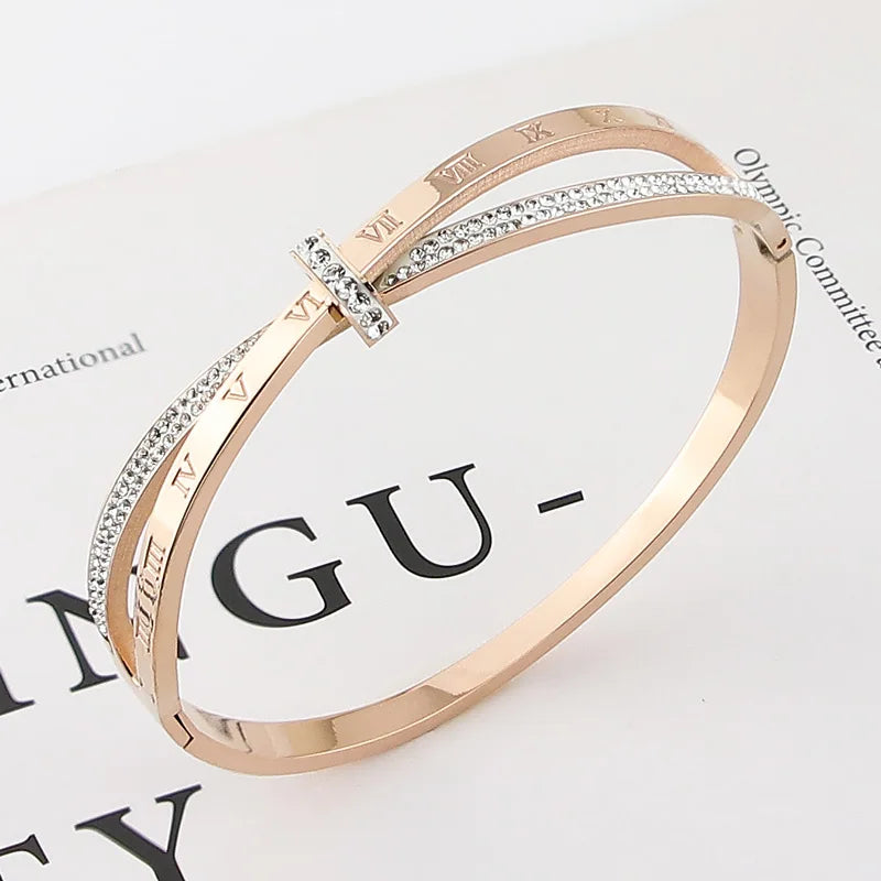 LOVE CRYSTAL- BRACELET