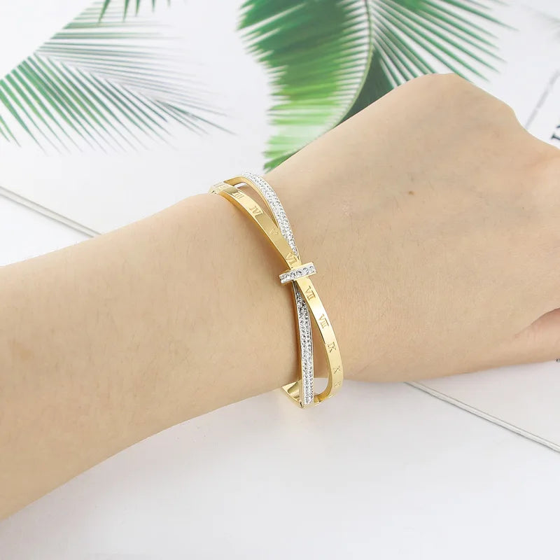 LOVE CRYSTAL- BRACELET