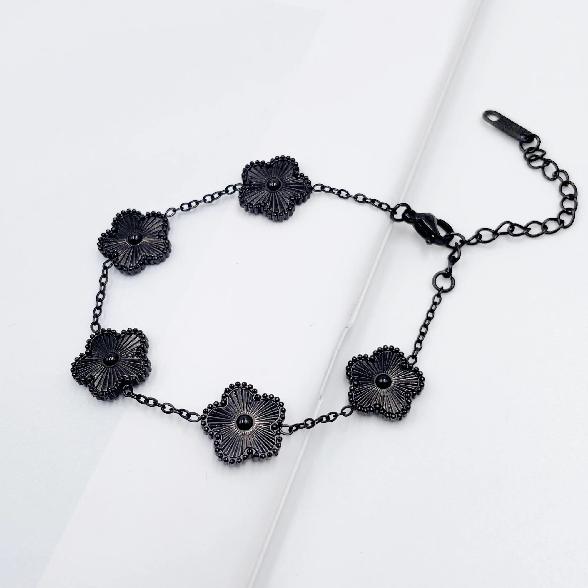LUXURY CLOVER- BRACELET