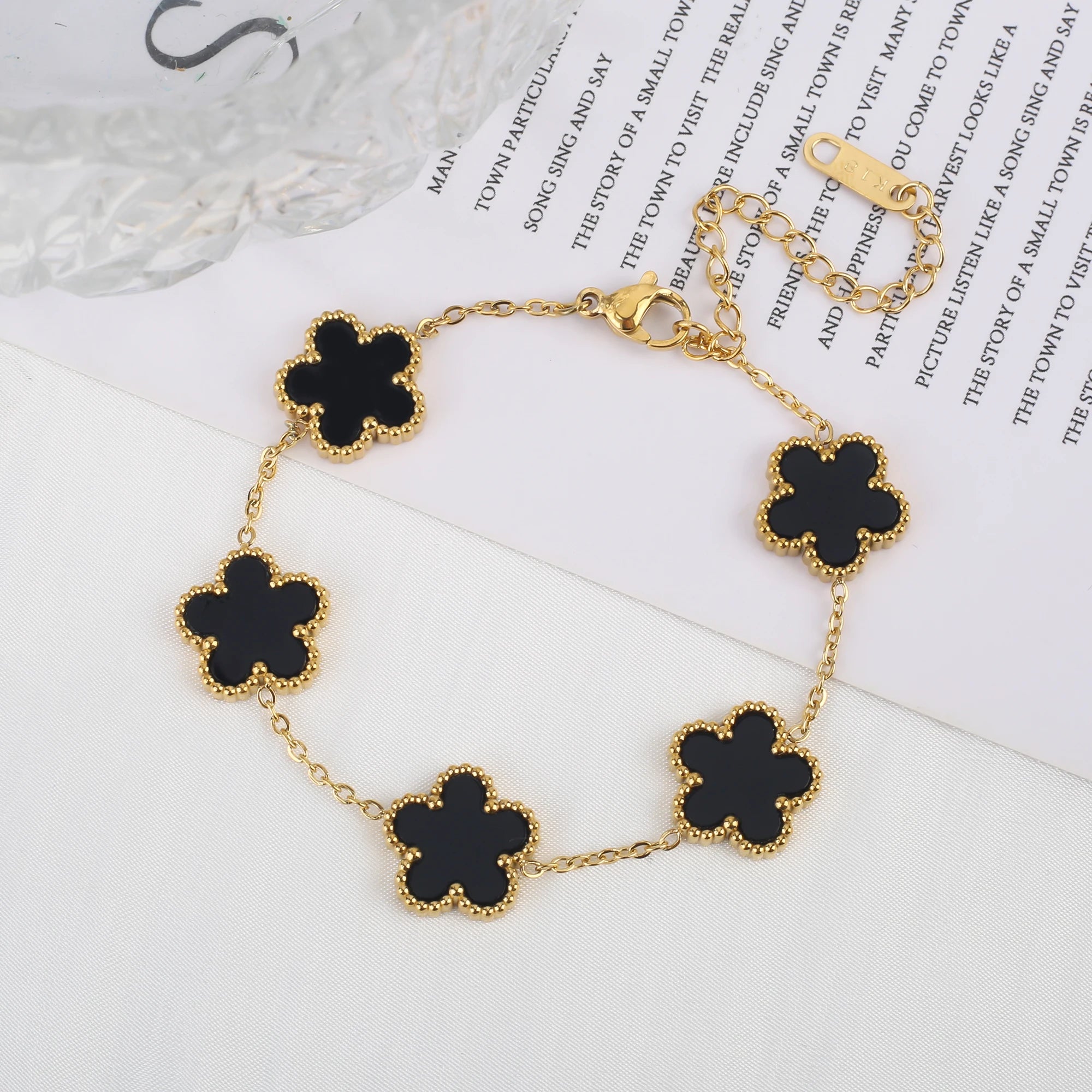 LUXURY CLOVER- BRACELET