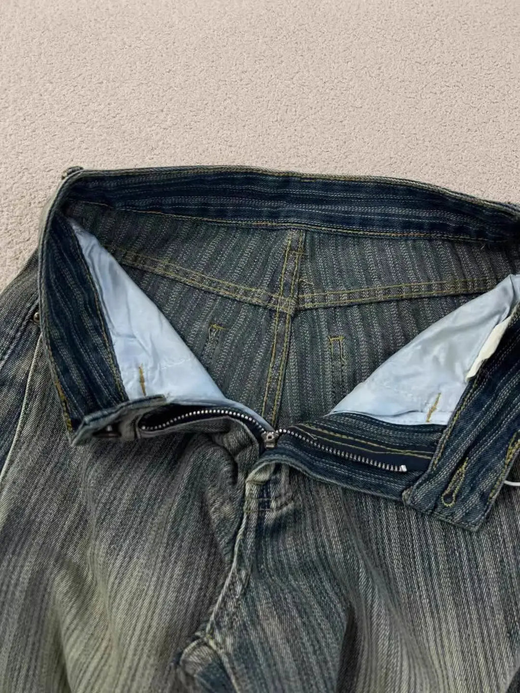 VINTAGE 2000S - JEANS