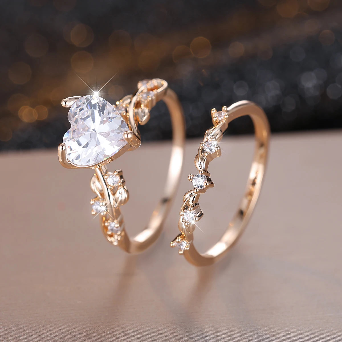 BRIGHT HEART - RING