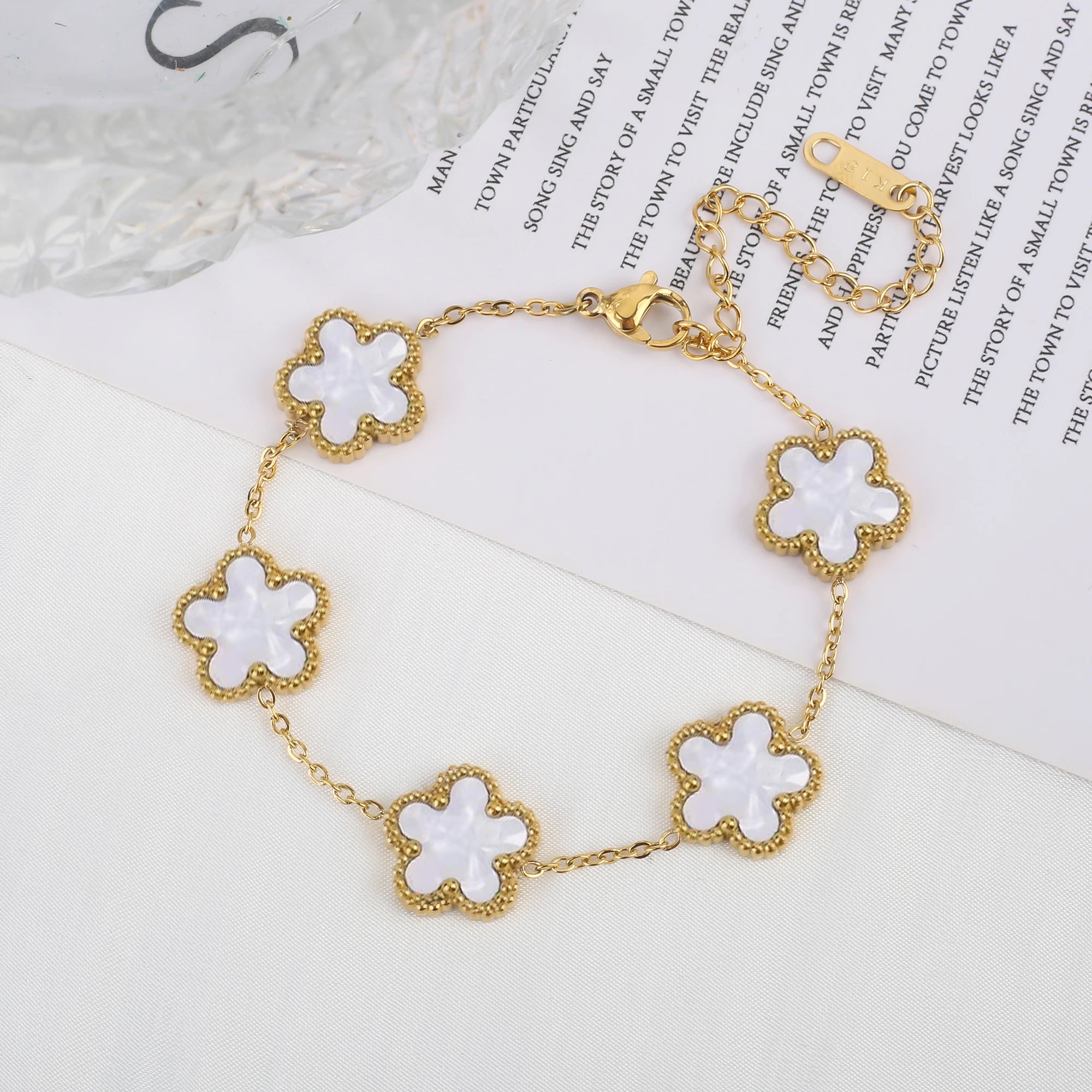 LUXURY CLOVER- BRACELET