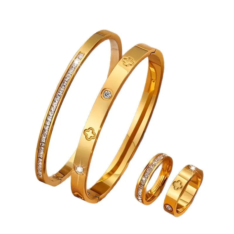 LUXURY DIAMOND - BRACELET RING