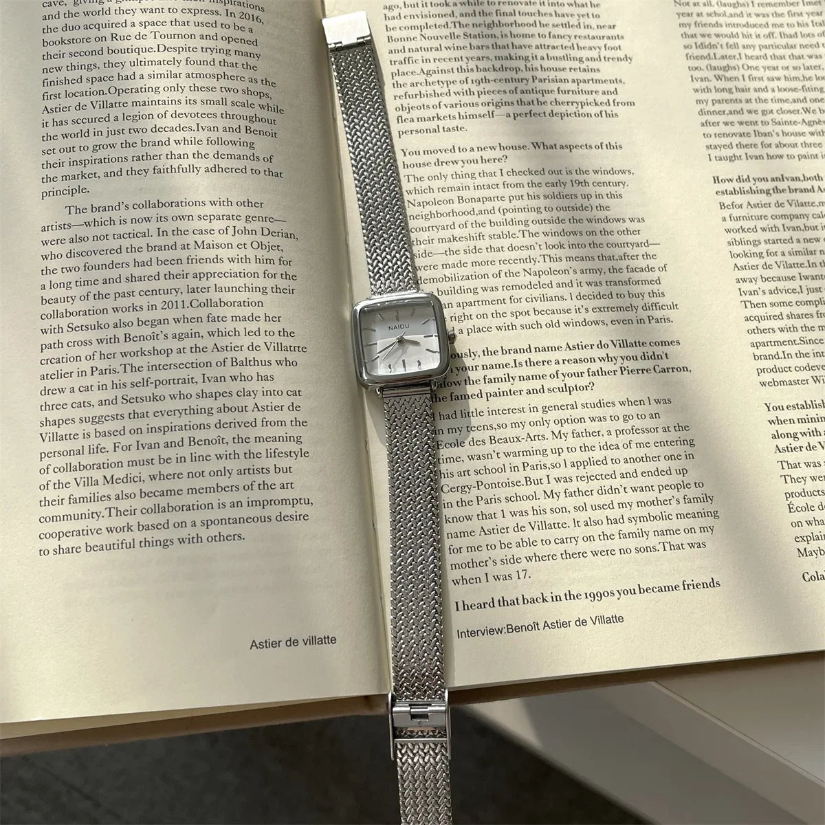QUARTZ- WATCH